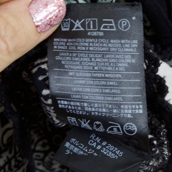 Volcom Longsleeve Romper Size M 12 - Picture 6 of 8